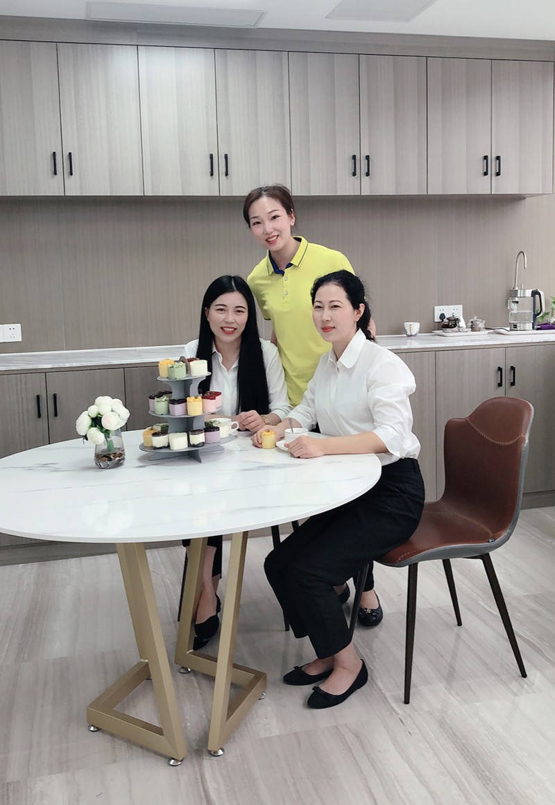 1641981321632768.jpg 20211011031501969.jpg