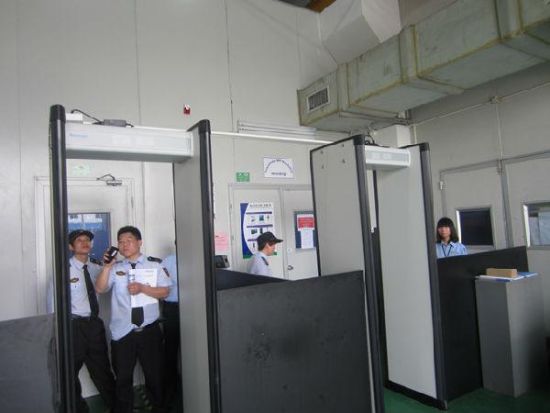 Metor6S金屬探測安檢門專業(yè)品質(zhì) 行業(yè)佼佼者 Metor6S金屬探測安檢門專業(yè)品質(zhì) 行業(yè)佼佼者